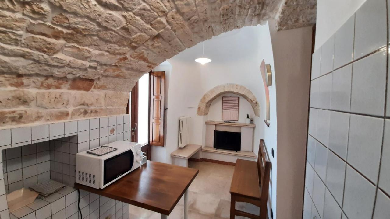 Capodigallo Holiday Trullo Monte Santo Alberobello Bagian luar foto
