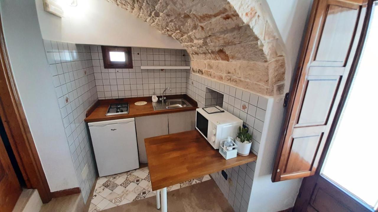 Capodigallo Holiday Trullo Monte Santo Alberobello Bagian luar foto